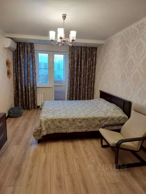 3-к кв. Москва ул. Паустовского, 8К3 (80.0 м) - Фото 0