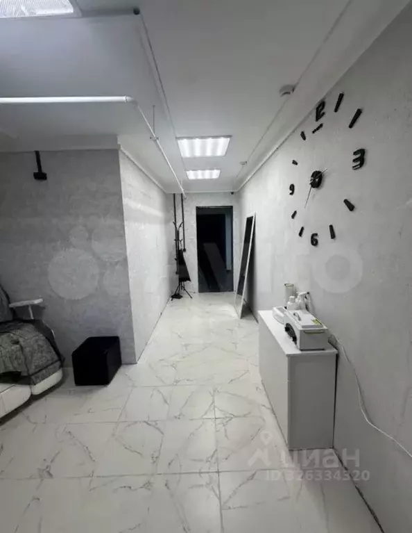 Офис в Краснодарский край, Краснодар ул. Имени 75-летия Победы, 26к1 ... - Фото 2