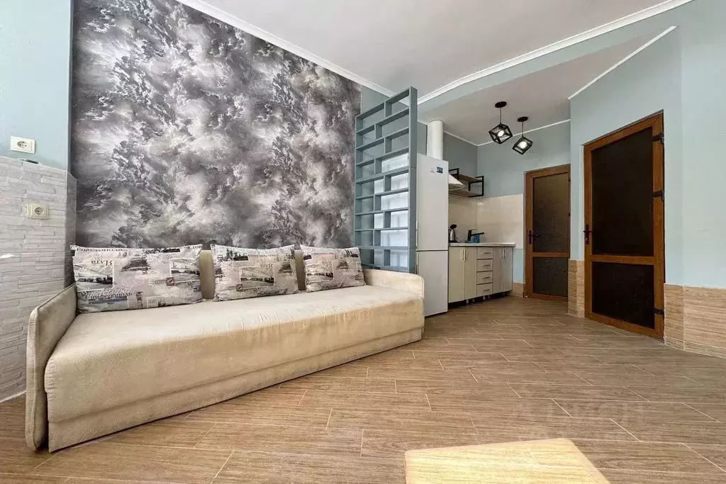 2-к кв. Крым, Феодосия наб. Черноморская, 1Е (30.0 м) - Фото 1