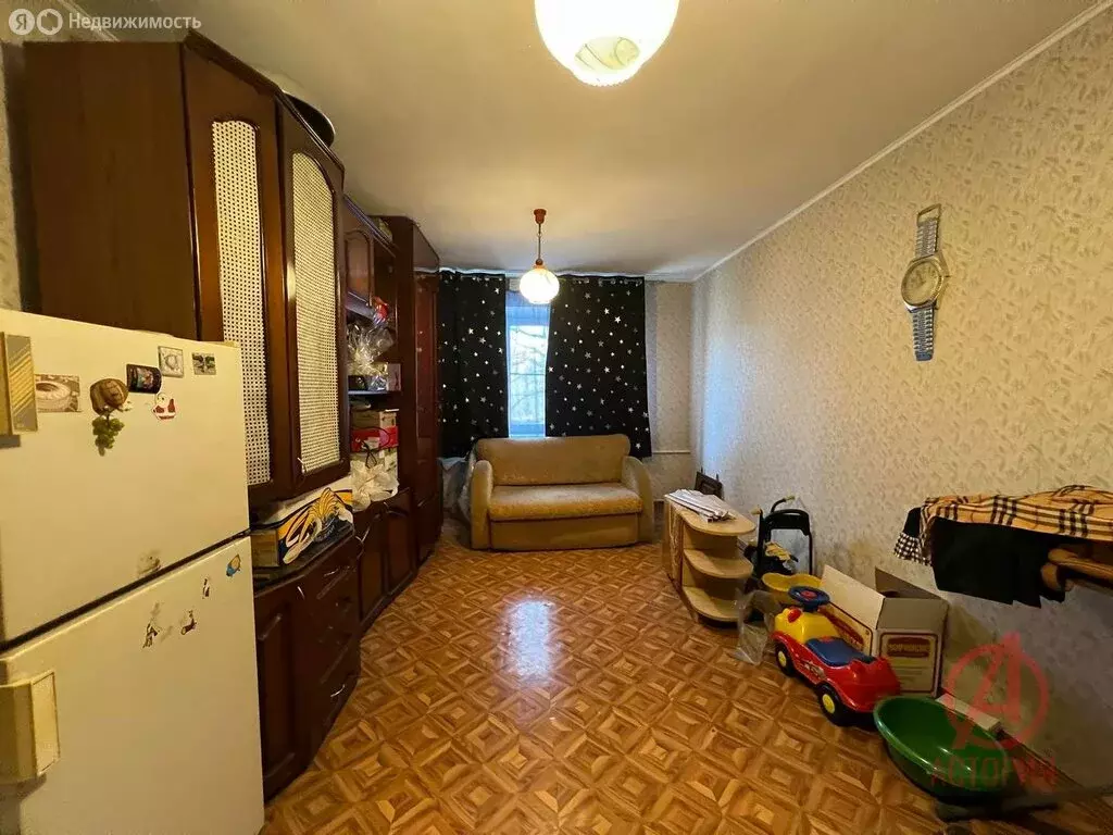 1к в 10-комнатной квартире (18.5 м) - Фото 2