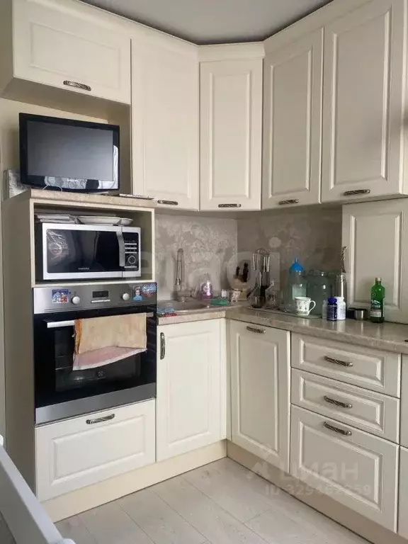 2-к кв. Башкортостан, Уфа ул. Юрия Гагарина, 64 (59.0 м) - Фото 1