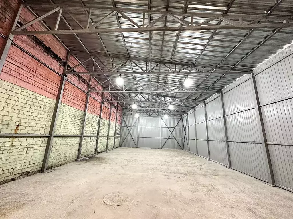 Склад в Калужская область, Калуга ш. Грабцевское, 99 (190 м) - Фото 1