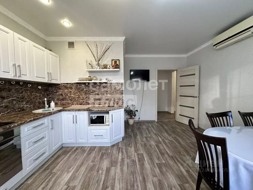 2-к кв. Челябинская область, Челябинск ул. Болейко, 4б (64.0 м) - Фото 1