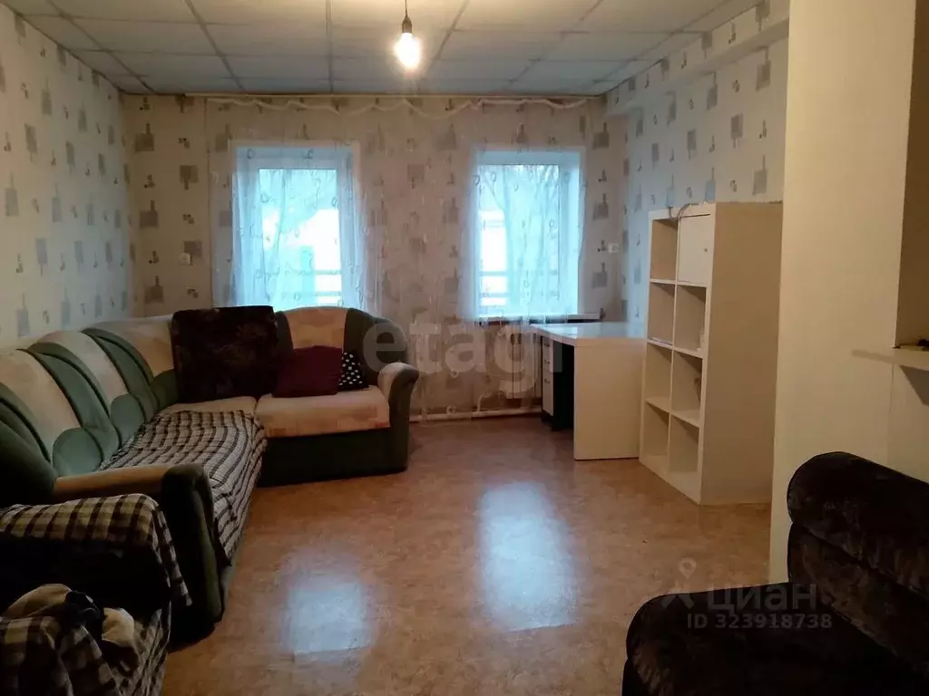 Дом в Красноярский край, Емельяновский муниципальный округ, д. Крутая ... - Фото 1