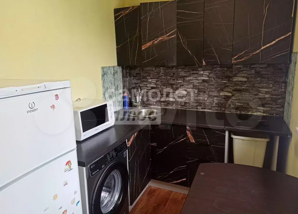 2-к. квартира, 40 м, 6/9 эт. - Фото 1
