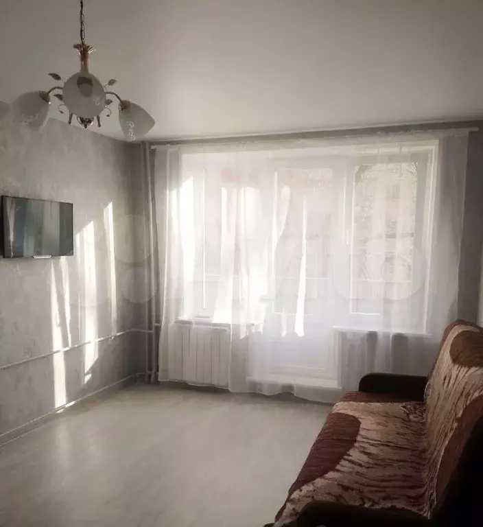 2-к. квартира, 42 м, 2/5 эт. - Фото 1