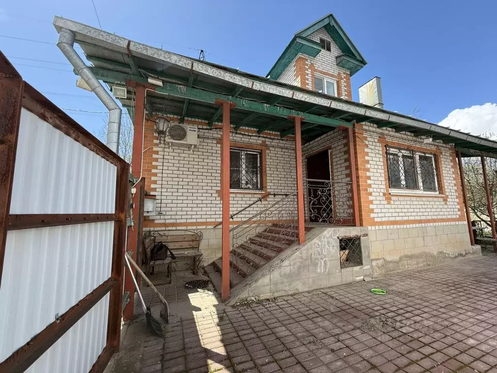 Дом в Волгоградская область, Волгоград пос. Капустная Балка,  (150 м) - Фото 1