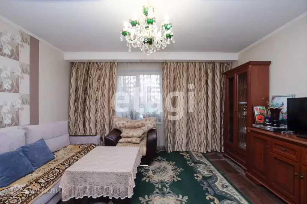 Продаётся 3-к квартира, 64.1 м - Фото 0