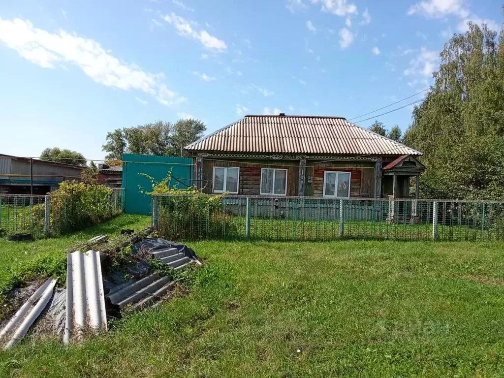 Дом в Ульяновская область, Цильнинский район, с. Большое Нагаткино ул. ... - Фото 2