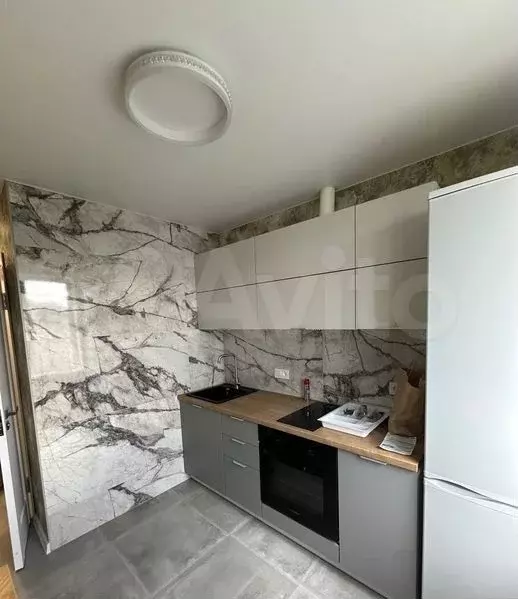 1-к. квартира, 40 м, 6/10 эт. - Фото 1