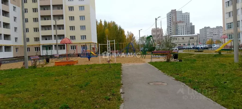 2-к кв. Калужская область, Калуга проезд 3-й Академический, 6 (52.2 м) - Фото 2