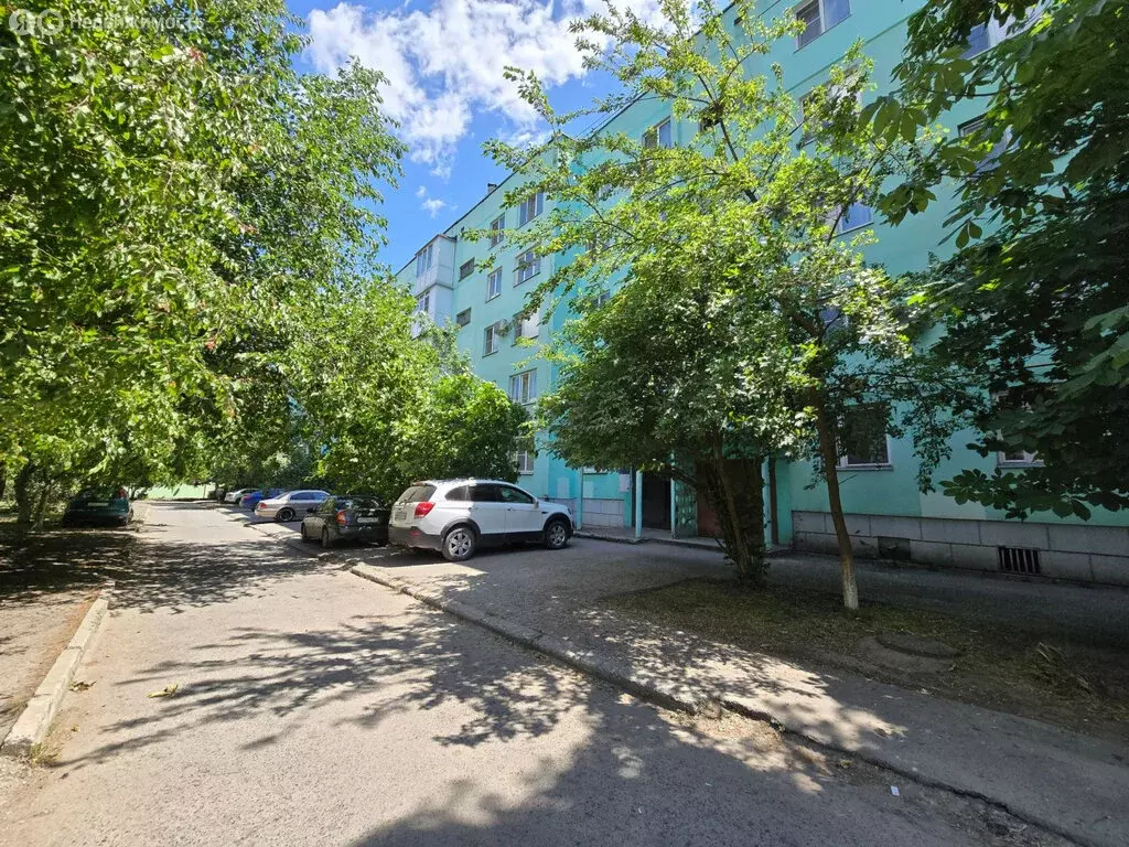 4-комнатная квартира: Таганрог, Октябрьская улица, 84 (77.6 м) - Фото 0