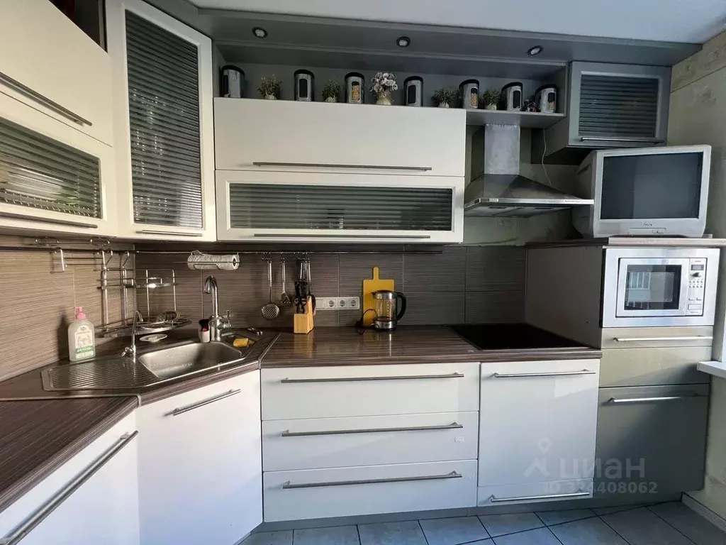 2-к кв. Санкт-Петербург Коломяжский просп., 28 (67.0 м) - Фото 1