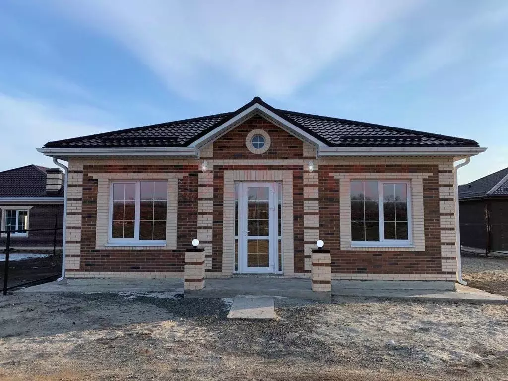 Дом в Ростовская область, Аксайский район, Щепкинское с/пос, пос. ... - Фото 1