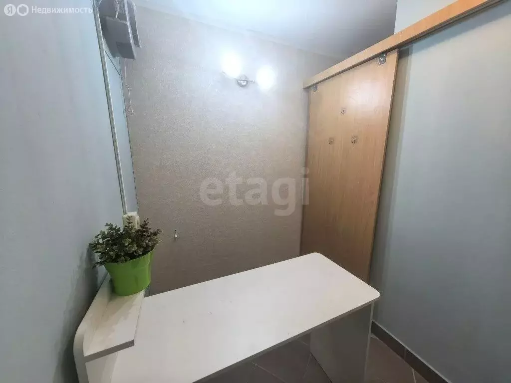 Помещение свободного назначения (4 м) - Фото 2