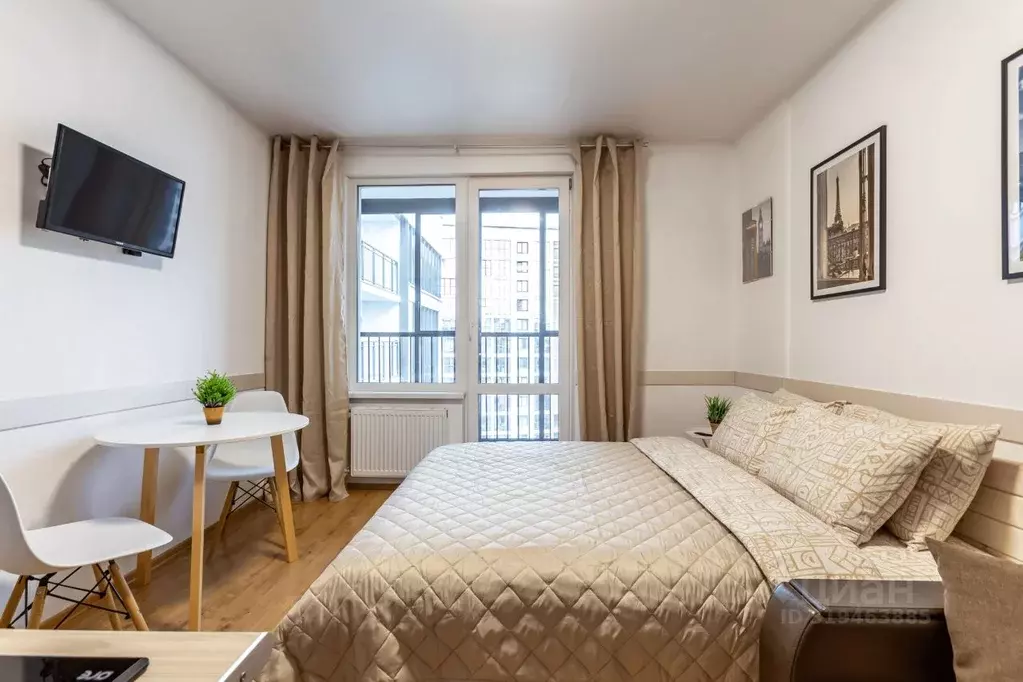 Студия Санкт-Петербург бул. Александра Грина, 3 (27.0 м) - Фото 0