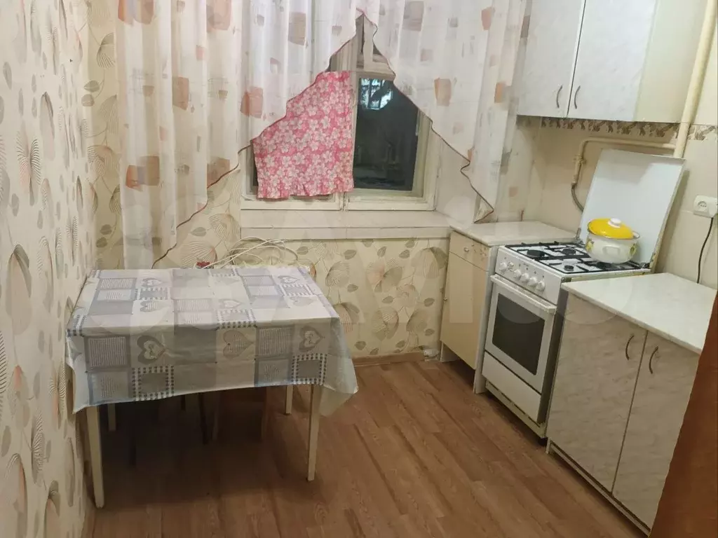 1-к. квартира, 30м, 2/5эт. - Фото 0