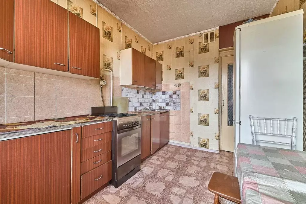 3-к кв. Калужская область, Обнинск ул. Гагарина, 39 (64.9 м) - Фото 0