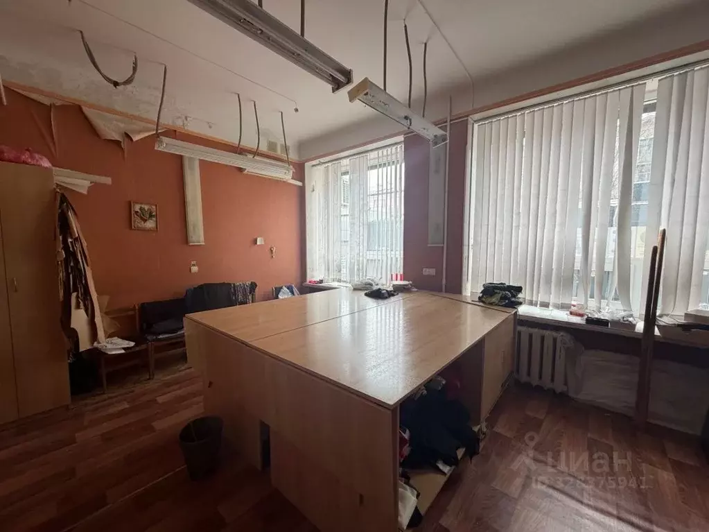 Офис в Волгоградская область, Волгоград Ополченская ул., 14 (30 м) - Фото 1