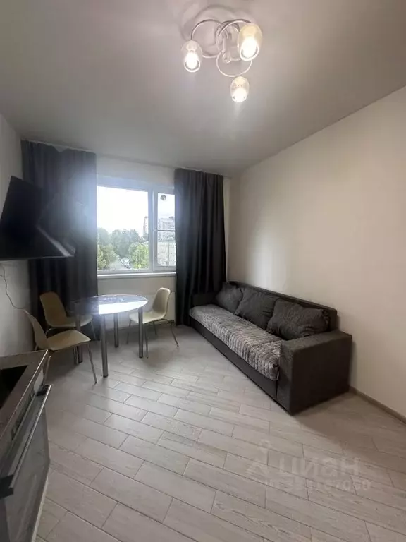 1-к кв. Татарстан, Казань ул. Новаторов, 8Б (38.0 м) - Фото 1