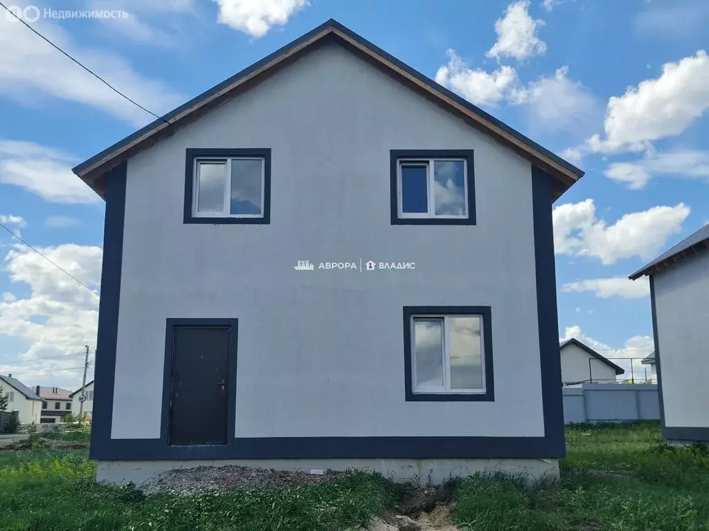 Дом в Магнитогорск, улица Александра Марченко (130 м) - Фото 1