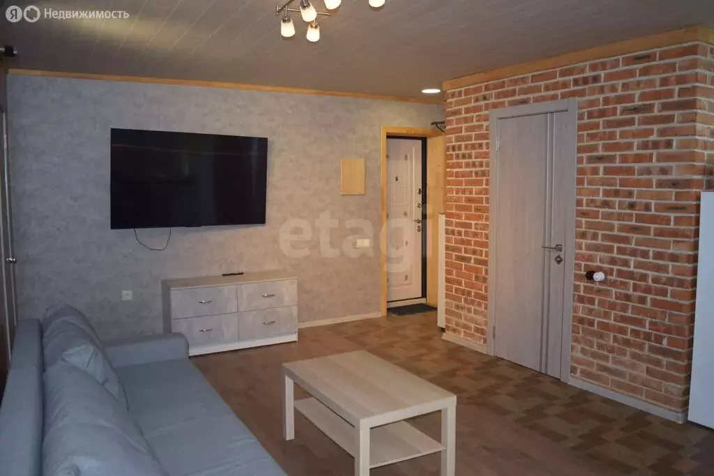 2-комнатная квартира: Славянск-на-Кубани, улица Ковтюха, 12 (43 м) - Фото 1
