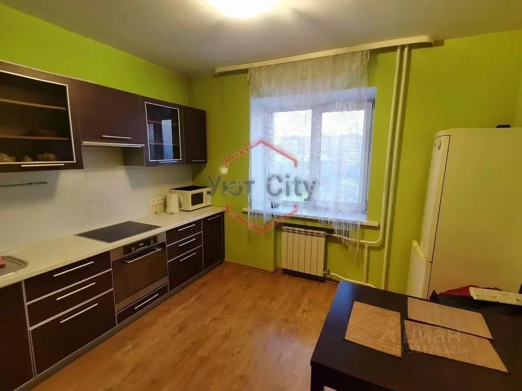 2-к кв. Красноярский край, Красноярск ул. Борисова, 1а (75.0 м) - Фото 1