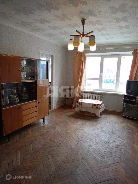 Продаётся 4-к квартира, 62.4 м - Фото 0