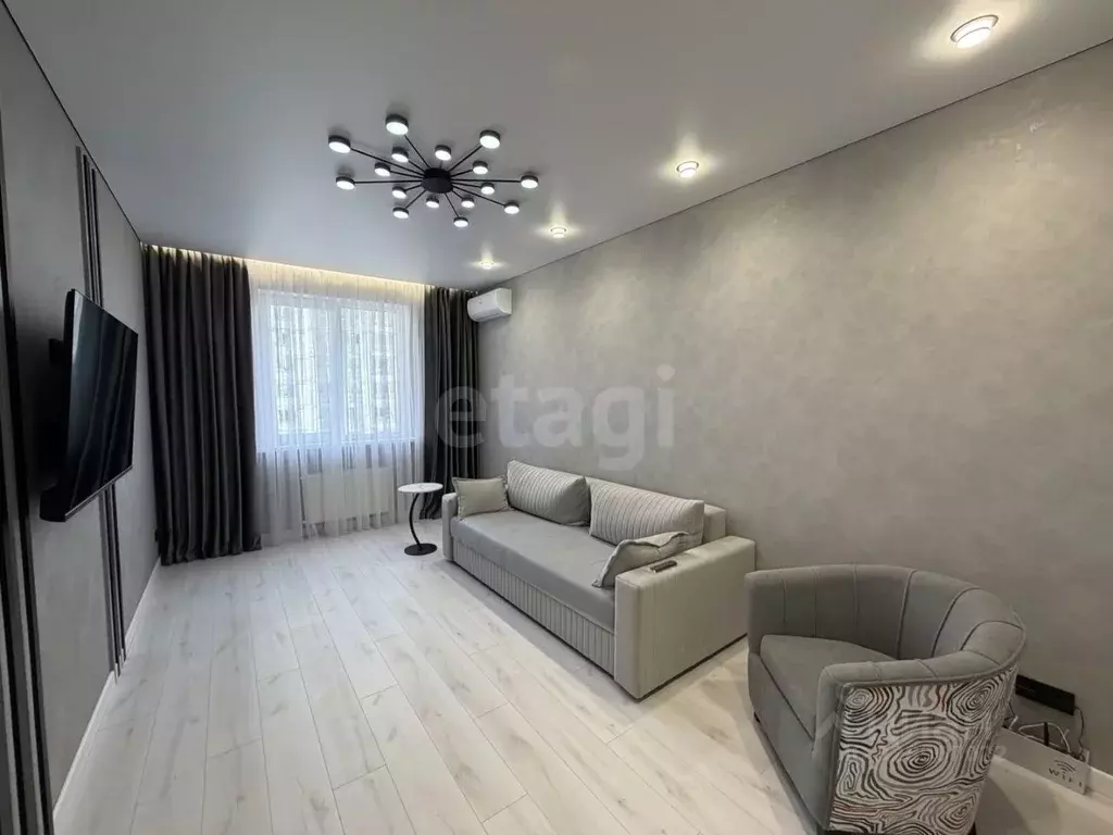 2-к кв. Крым, Симферопольский район, с. Мирное ул. Крымской Весны ... - Фото 1