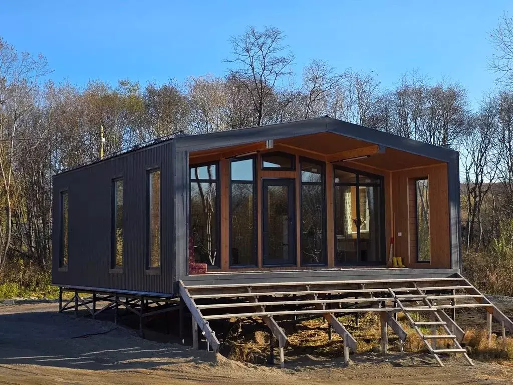 Дом в Камчатский край, Елизовский муниципальный округ, пос. Новый пер. ... - Фото 1