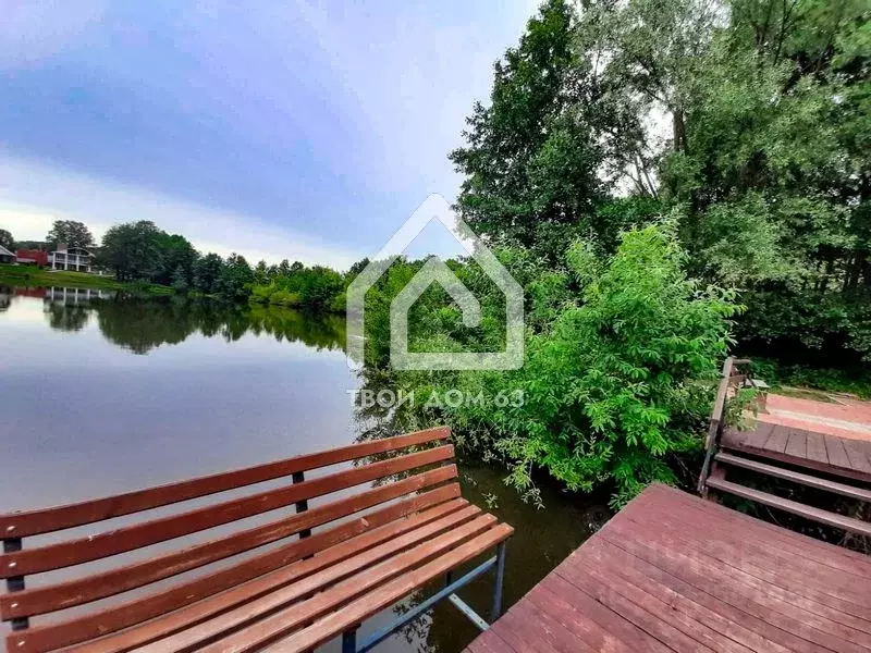 Дом в Самарская область, Красноярский район, Хилково с/пос, пос. ... - Фото 1