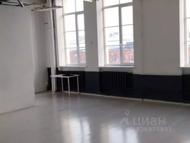 Торговая площадь в Санкт-Петербург Звенигородская ул., 9-11К (87 м) - Фото 2