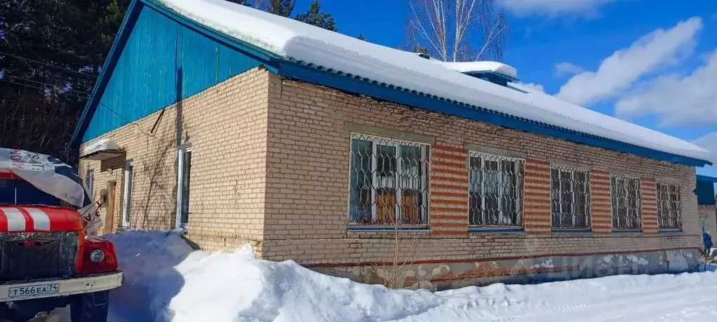 Помещение свободного назначения в Челябинская область, Карталы ул. ... - Фото 1