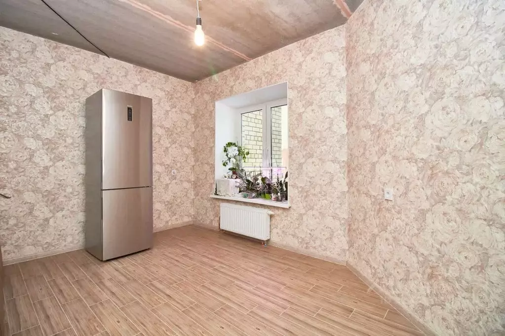 1-к кв. Тюменская область, Тюмень ул. Дружбы, 73к3 (43.3 м) - Фото 1