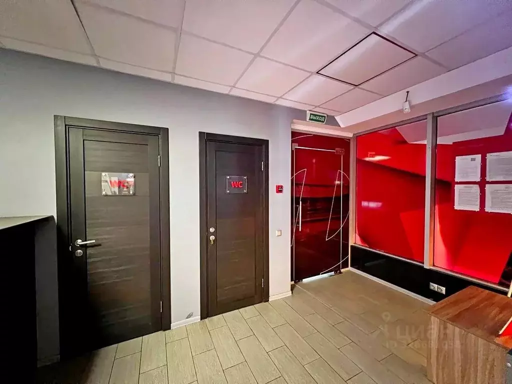 Торговая площадь в Крым, Ялта ул. Пушкинская, 2А (115 м) - Фото 2