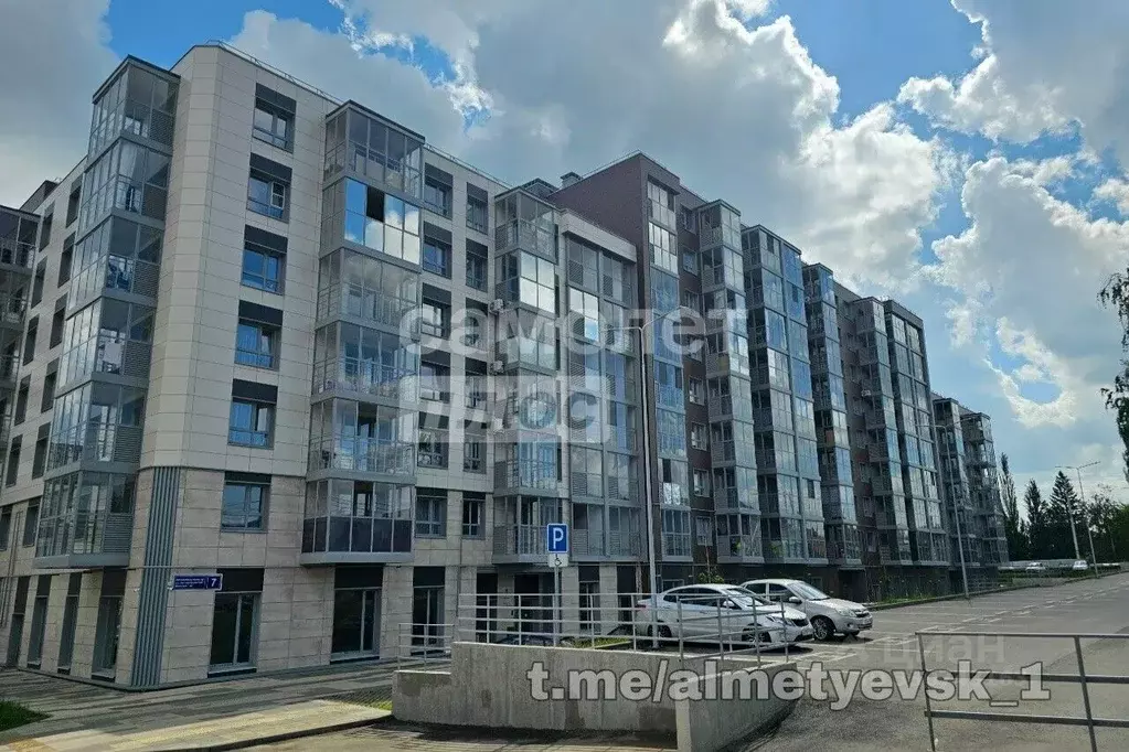 Помещение свободного назначения в Татарстан, Альметьевск ул. ... - Фото 1