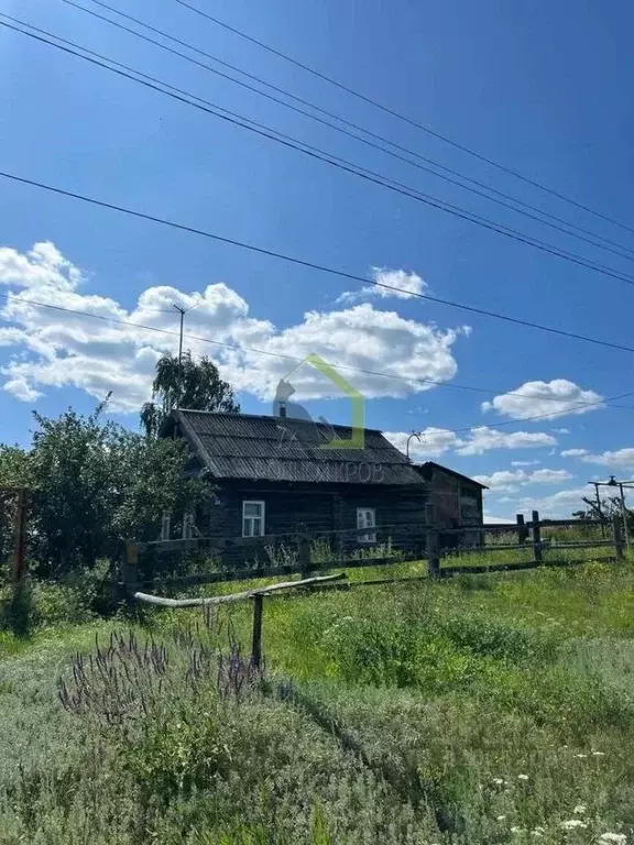 Дом в Самарская область, Сызранский район, с. Заборовка Октябрьская ... - Фото 1