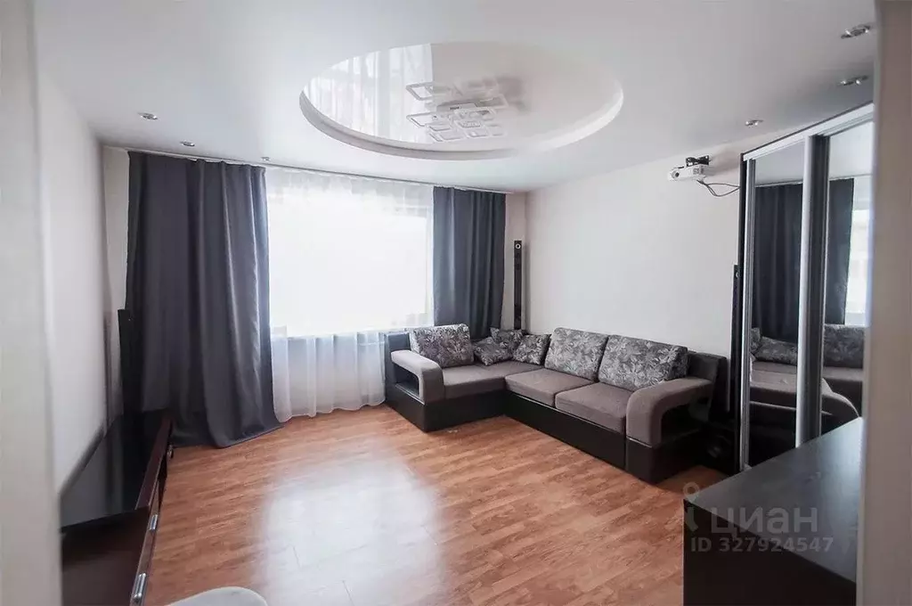 2-к кв. Сахалинская область, Южно-Сахалинск ул. Алексея Максимовича ... - Фото 1