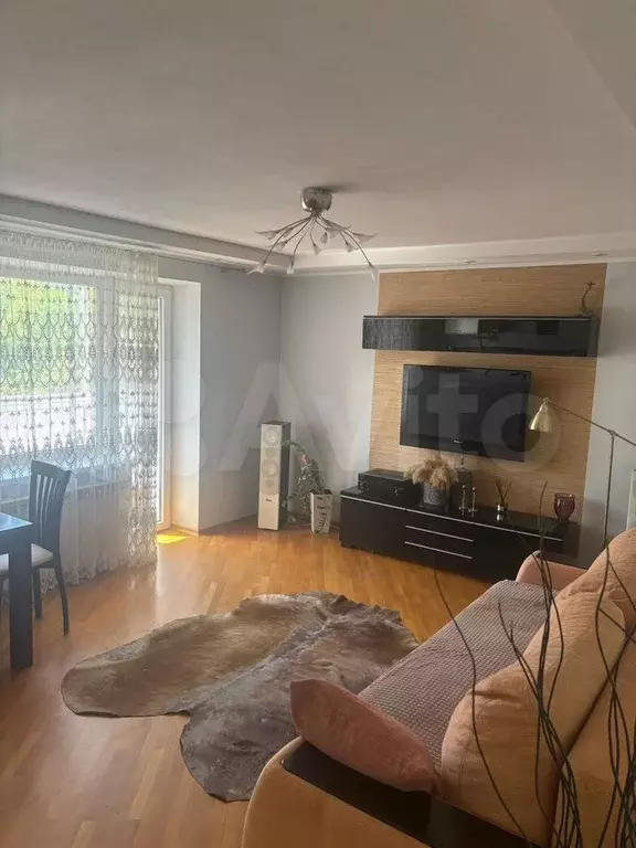 3-к. квартира, 60 м, 3/5 эт. - Фото 0