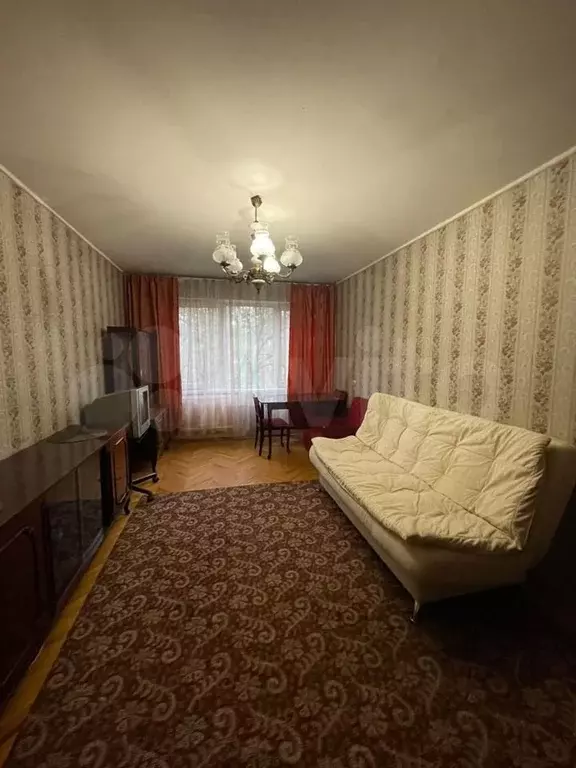 2-к. квартира, 50 м, 4/9 эт. - Фото 0