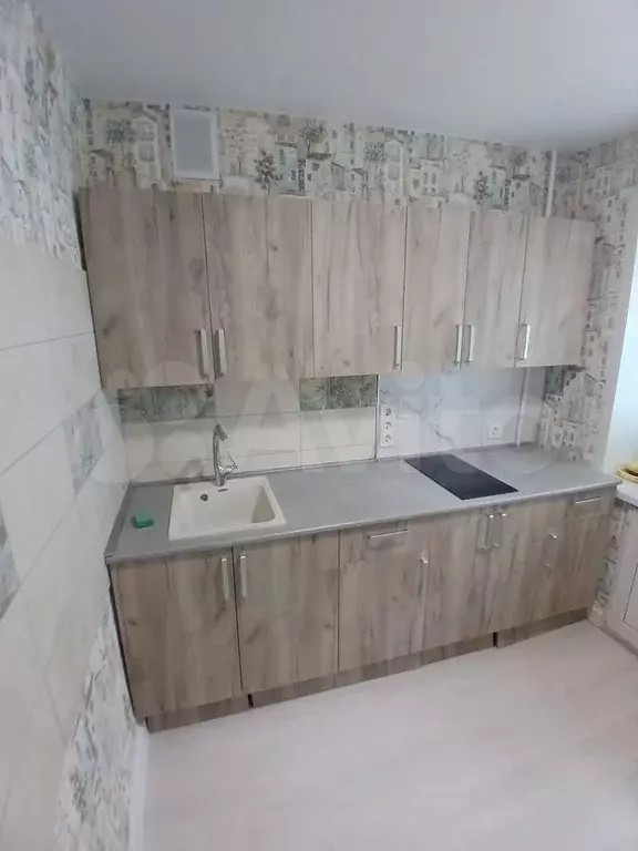 2-к. квартира, 42 м, 1/5 эт. - Фото 1