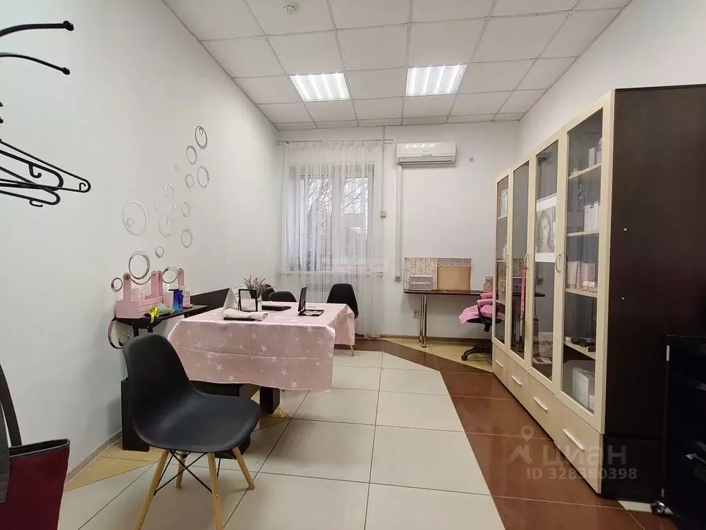 Офис в Белгородская область, Белгород ул. Щорса, 9А (15 м) - Фото 1