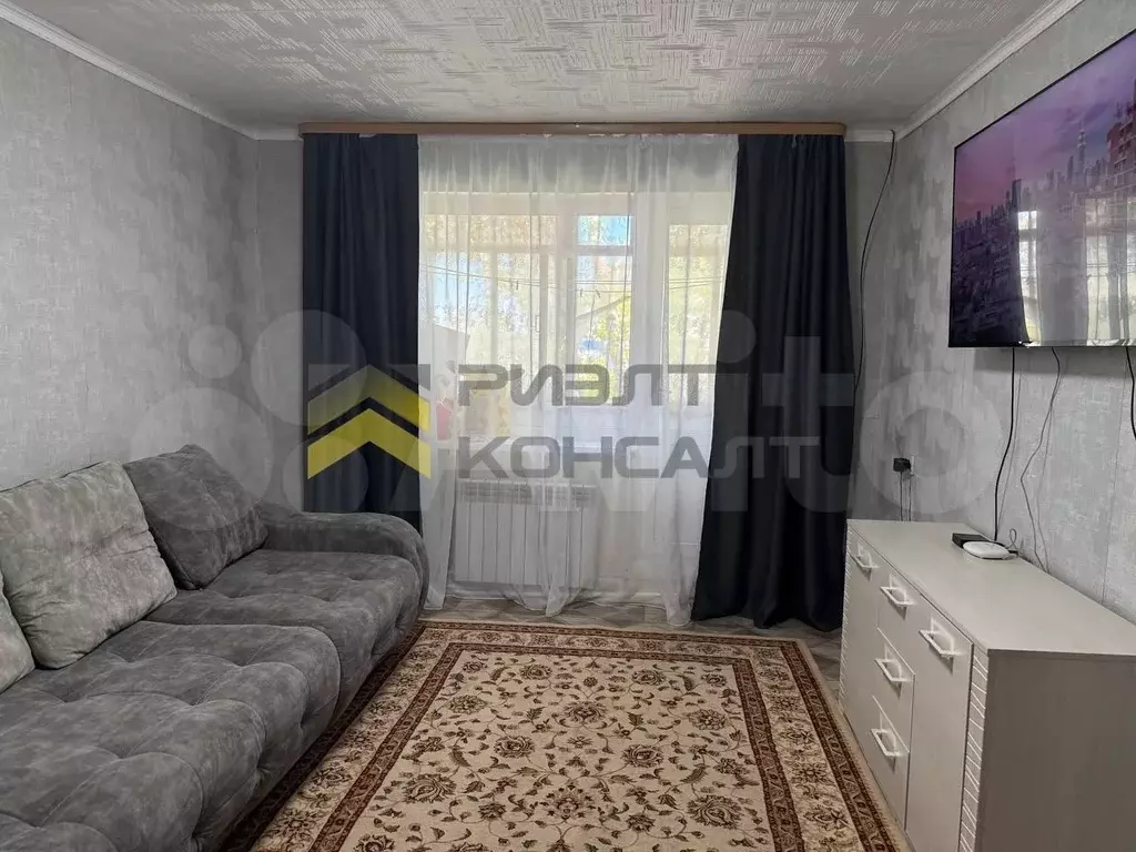 2-к. квартира, 50,4 м, 2/2 эт. - Фото 1