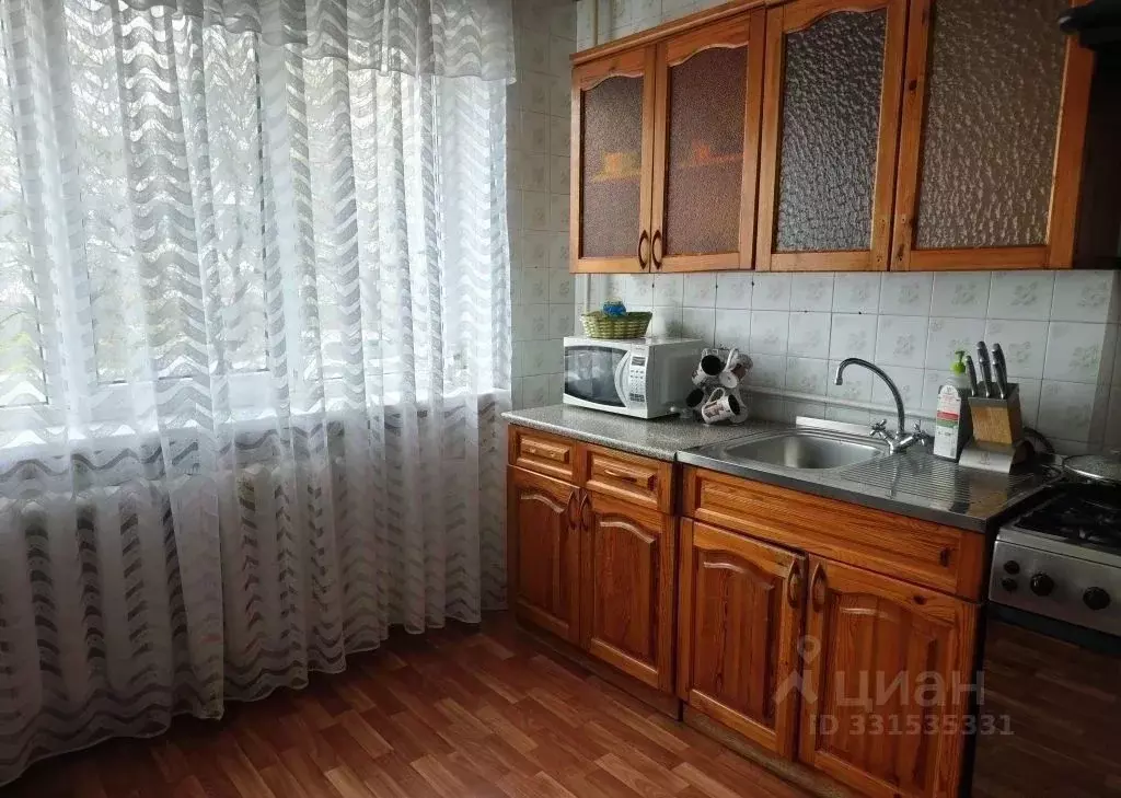 2-к кв. Ленинградская область, Гатчина ул. Заводская, 3 (53.0 м) - Фото 1