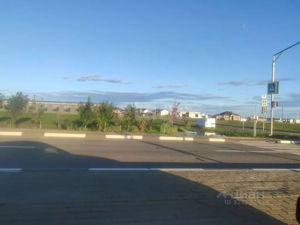 Участок в Белгородская область, Белгородский район, Разумное рп ул. ... - Фото 0