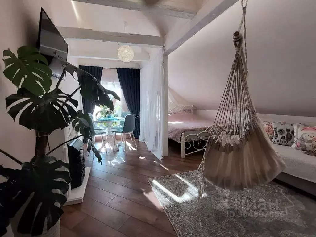 Комната Калининградская область, Зеленоградск Октябрьская ул., 13А - Фото 1