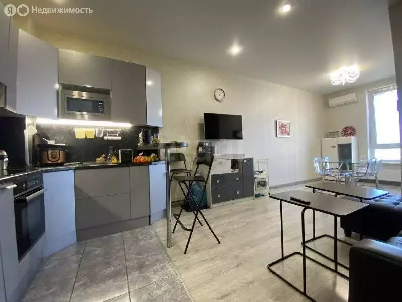 4-комнатная квартира: Симферополь, улица Воровского, 24А (95.6 м) - Фото 2