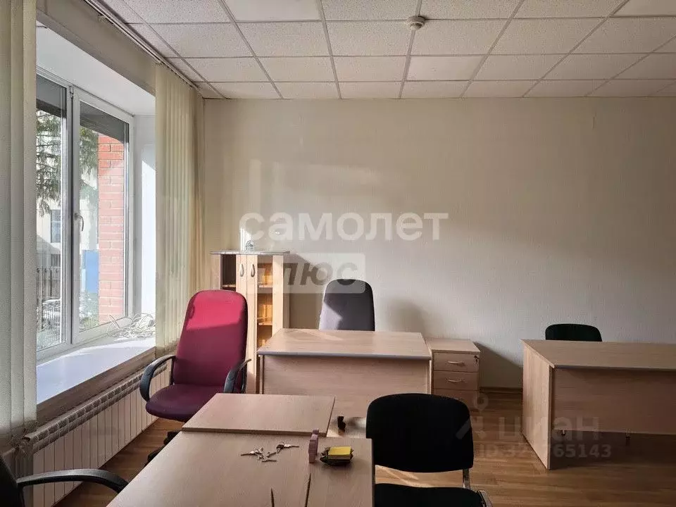 Офис в Новосибирская область, Новосибирск Октябрьская ул., 34 (122 м) - Фото 1