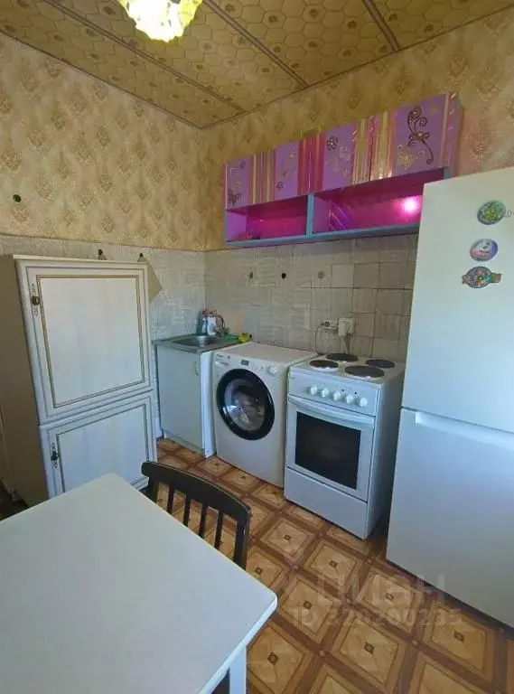 1-к кв. Карелия, Кемь Вокзальная ул., 11 (32.0 м) - Фото 1