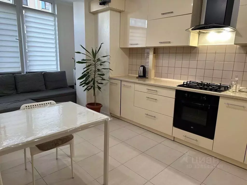 1-к кв. Крым, Симферополь ул. Битакская, 17Б (48.0 м) - Фото 1